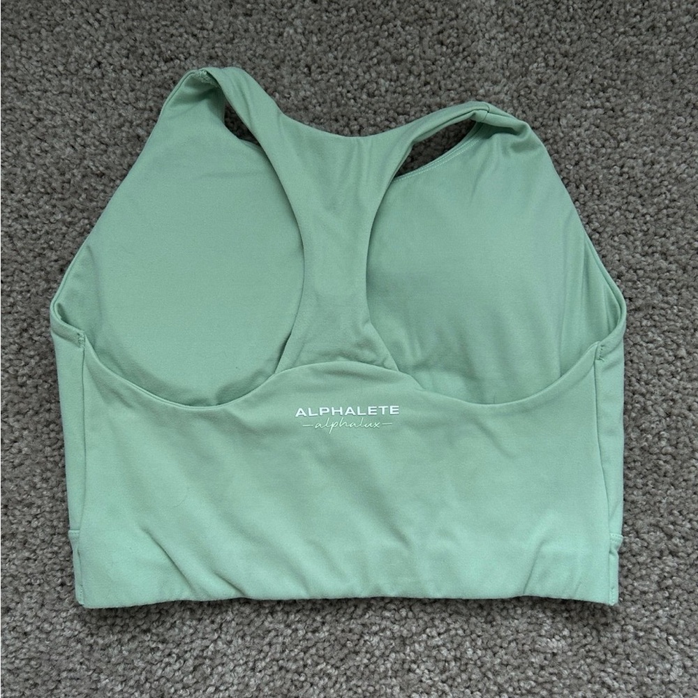 alphalete sports bra